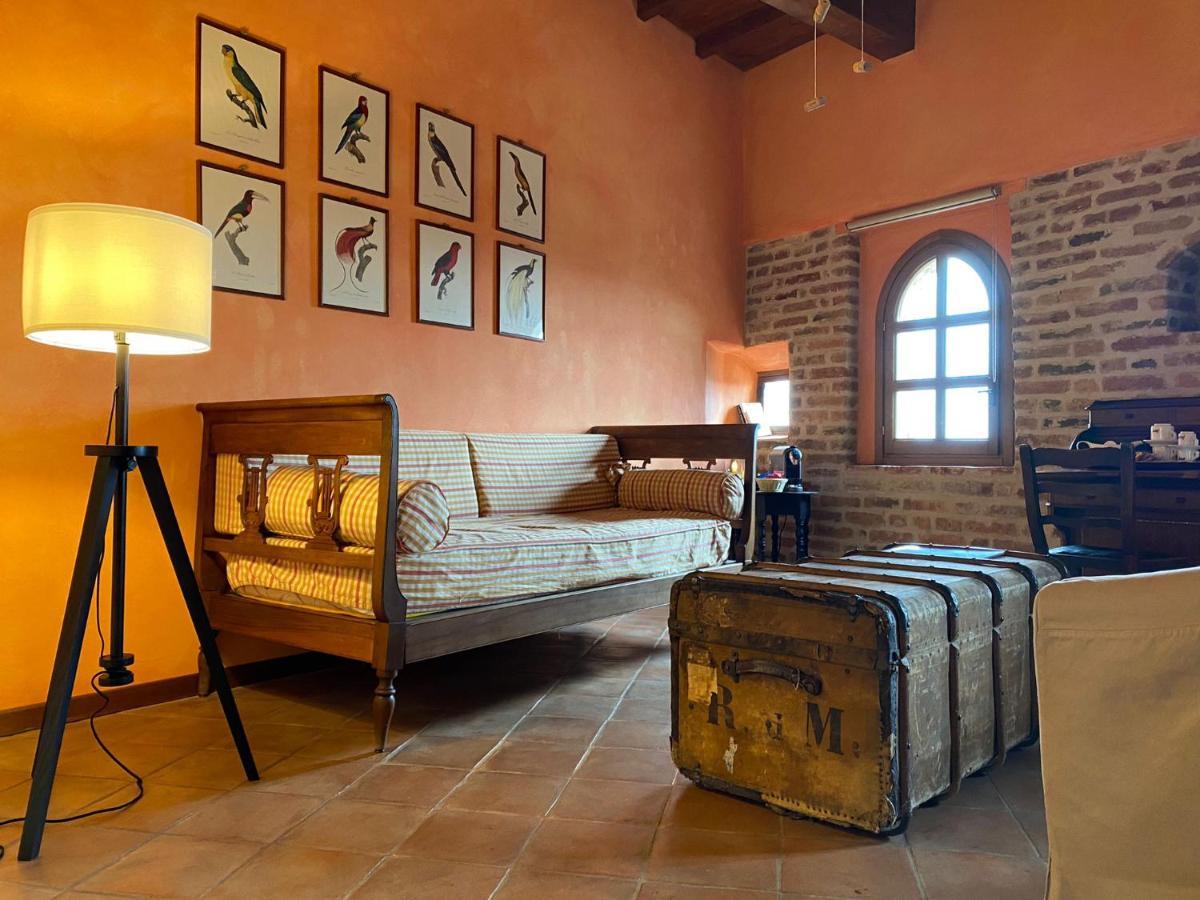 Foresteria Ristorante Conti Roero Monticello d'Alba ภายนอก รูปภาพ